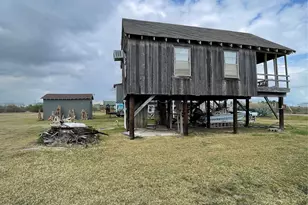 302 Flamingo St, Sargent, TX 77414 - Photo 3