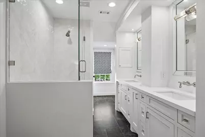 2439 Stanmore Drive, Houston, TX 77019 - Photo 27