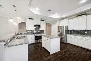 10023 Bamboo Rd, Houston, TX 77041 - Photo 5