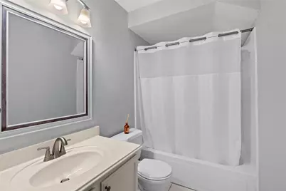 12646 Duchess Lane, Houston, TX 77070 - Photo 13