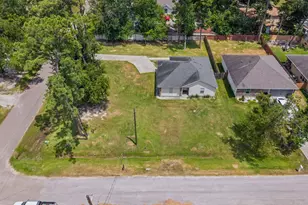 10920 Fairview Dr, Conroe, TX 77385 - Photo 1