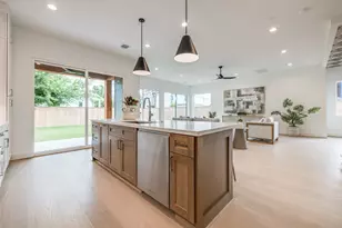 834 Waverly St, Houston, TX 77007 - Photo 15