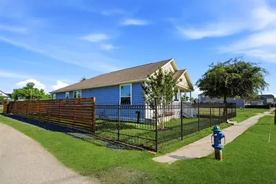 605 Dumble Street, Houston, TX 77023 - Photo 3