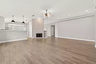 5807 Walkabout Way, Katy, TX 77450 - Photo 7