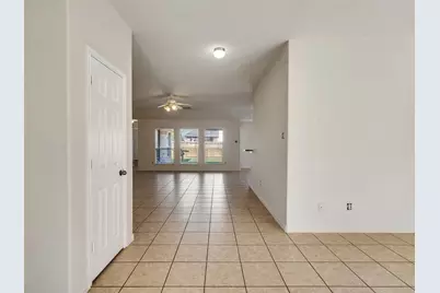 2306 Diamond Springs Drive, Pearland, TX 77584 - Photo 9