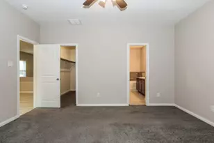 12469 Lake Conroe Hills Dr, Willis, TX 77318 - Photo 11