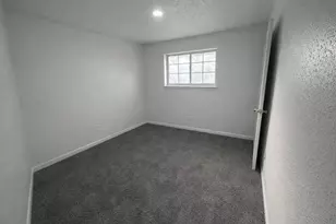 5423 Grace Point Ln, Houston, TX 77048 - Photo 5