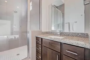 2913 Leeland St, Houston, TX 77003 - Photo 33