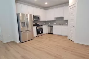 2971 Colonia Blossom Ln, Pinehurst, TX 77362 - Photo 11