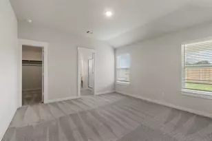 2971 Colonia Blossom Ln, Pinehurst, TX 77362 - Photo 15