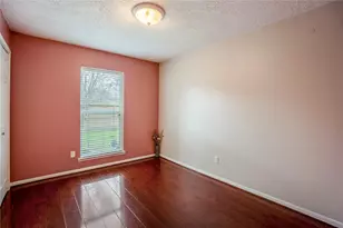 11817 Southlake Dr, Houston, TX 77077 - Photo 15