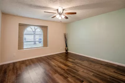 11817 Southlake Drive, Houston, TX 77077 - Photo 19