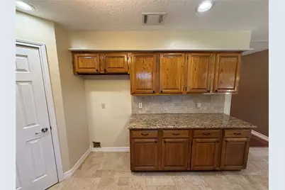 62 Raintree Court, Lake Jackson, TX 77566 - Photo 11