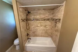 62 Raintree Ct, Lake Jackson, TX 77566 - Photo 27