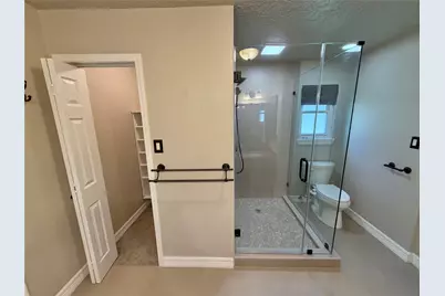 62 Raintree Court, Lake Jackson, TX 77566 - Photo 23