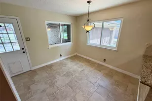 62 Raintree Ct, Lake Jackson, TX 77566 - Photo 15