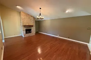 62 Raintree Ct, Lake Jackson, TX 77566 - Photo 19