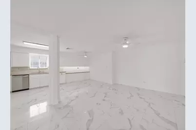 8715 Covent Garden Street, Houston, TX 77031 - Photo 7