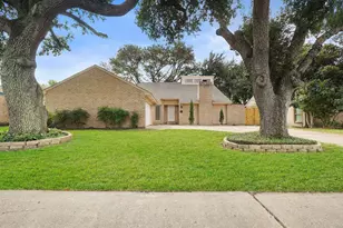 8715 Covent Garden St, Houston, TX 77031 - Photo 33