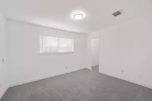 8715 Covent Garden St, Houston, TX 77031 - Photo 21