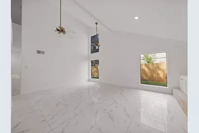 8715 Covent Garden Street, Houston, TX 77031 - Photo 3