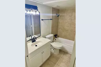 8229 Kingsbrook Road #228, Houston, TX 77024 - Photo 7