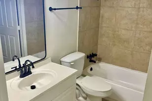 8229 Kingsbrook Rd, Houston, TX 77024 - Photo 7