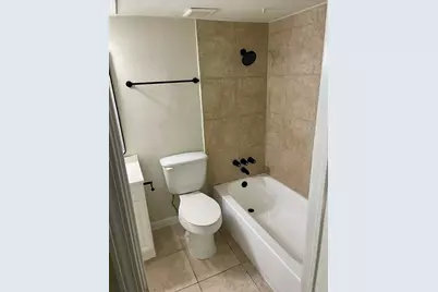 8229 Kingsbrook Road #228, Houston, TX 77024 - Photo 9