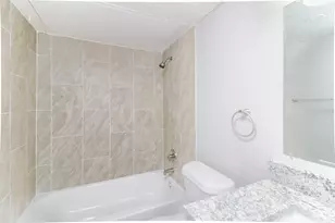 2212 W Oakdale Rd, Irving, TX 75060 - Photo 13