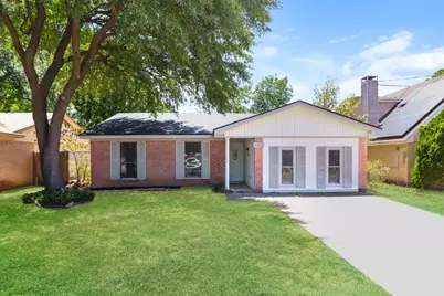 2212 W Oakdale Road, Irving, TX 75060 - Photo 1