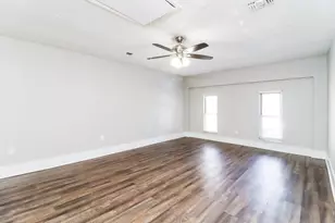 2212 W Oakdale Rd, Irving, TX 75060 - Photo 3