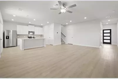 7906 Alset, Magnolia, TX 77354 - Photo 3