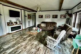 943 Co Rd 4535, Hillister, TX 77624 - Photo 13