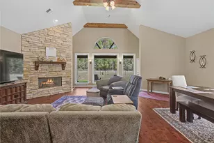 279 W Pines Dr, Montgomery, TX 77356 - Photo 9