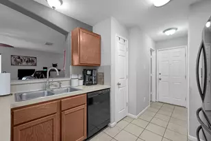 14137 Broken Arrow Dr, Willis, TX 77378 - Photo 13