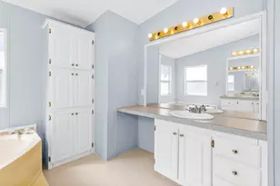 13713 Sarah Cir Dr, Willis, TX 77378 - Photo 33