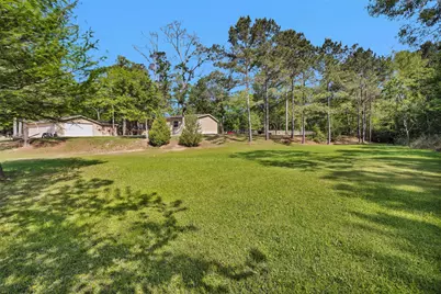 13713 Sarah Circle Drive, Willis, TX 77378 - Photo 41