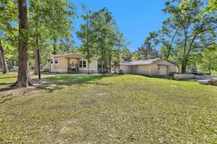 13713 Sarah Cir Dr, Willis, TX 77378 - Photo 39