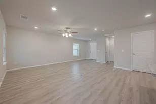 1986 Hidden Cedar Dr, Conroe, TX 77301 - Photo 11