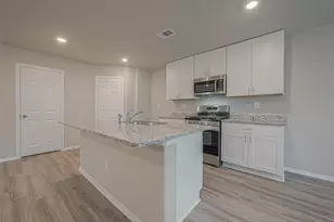 1986 Hidden Cedar Dr, Conroe, TX 77301 - Photo 15