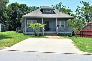 913 Independence St, Brenham, TX 77833 - Photo 5