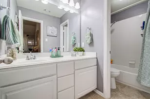 13402 Quail Landing Ln, Rosharon, TX 77583 - Photo 33