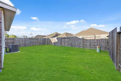 15027 Bradfield Manor Drive, Houston, TX 77044 - Photo 27