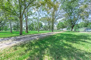 10311 Fm 1462 Rd, Alvin, TX 77511 - Photo 3