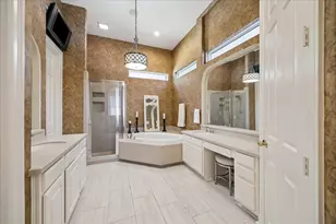 2727 Tudor Manor, Houston, TX 77082 - Photo 13