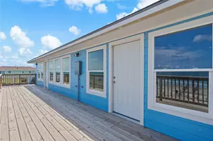 12824 Bermuda Beach Dr, Galveston, TX 77554 - Photo 19