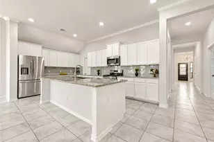 8803 Oak Springs Dr, Missouri City, TX 77459 - Photo 5