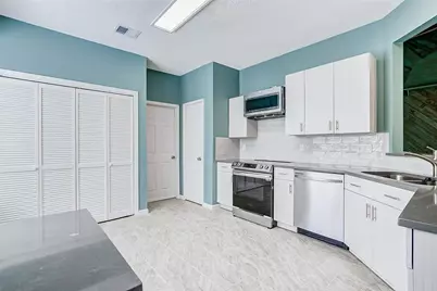 3207 Georgia Pine Drive, Spring, TX 77373 - Photo 7