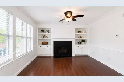 14802 Hollydale Drive, Houston, TX 77062 - Photo 7