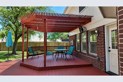 14802 Hollydale Drive, Houston, TX 77062 - Photo 15